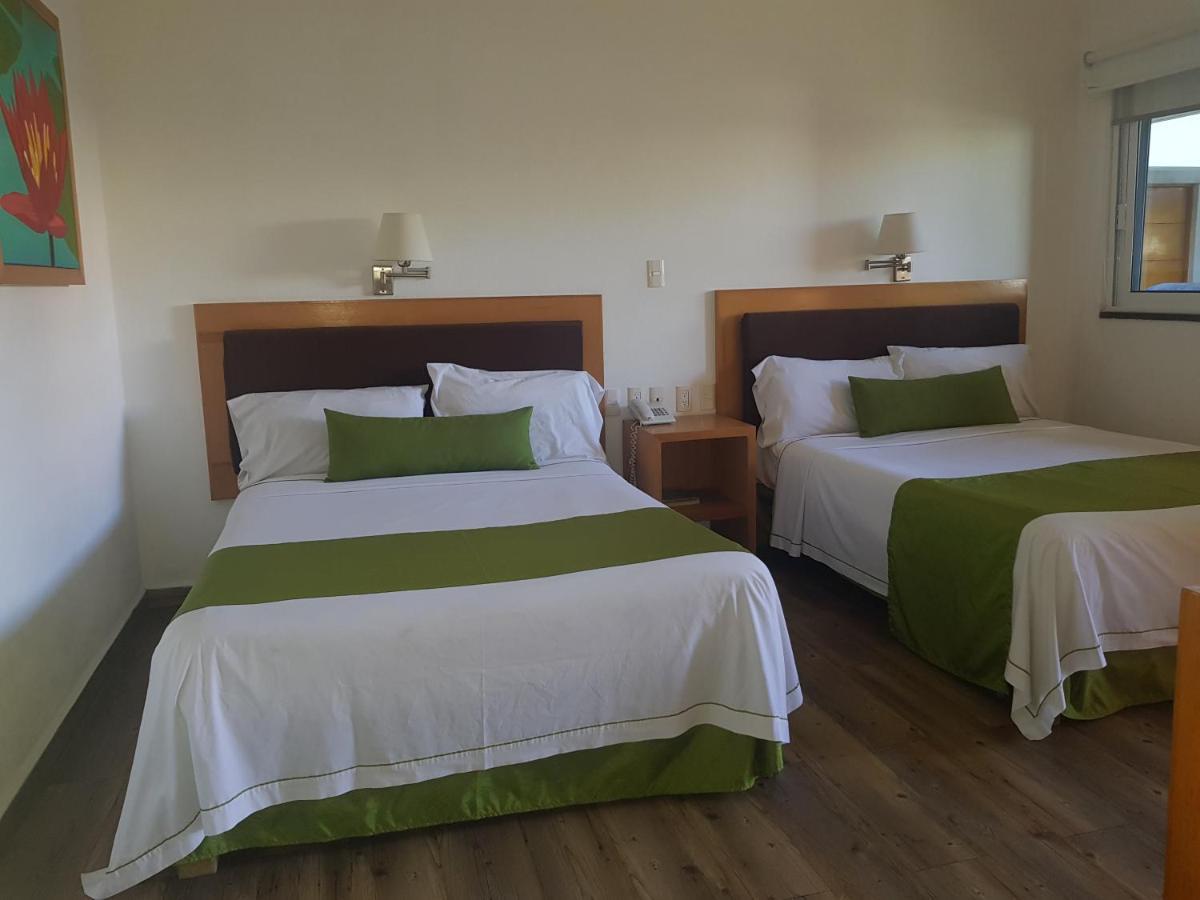 Hotel Quinta Lucca เกเรตาโร ภายนอก รูปภาพ