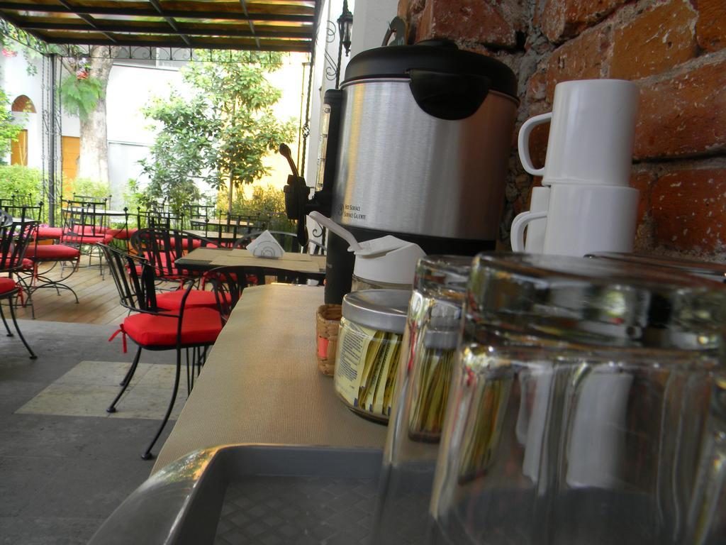 Hotel Quinta Lucca เกเรตาโร ภายนอก รูปภาพ